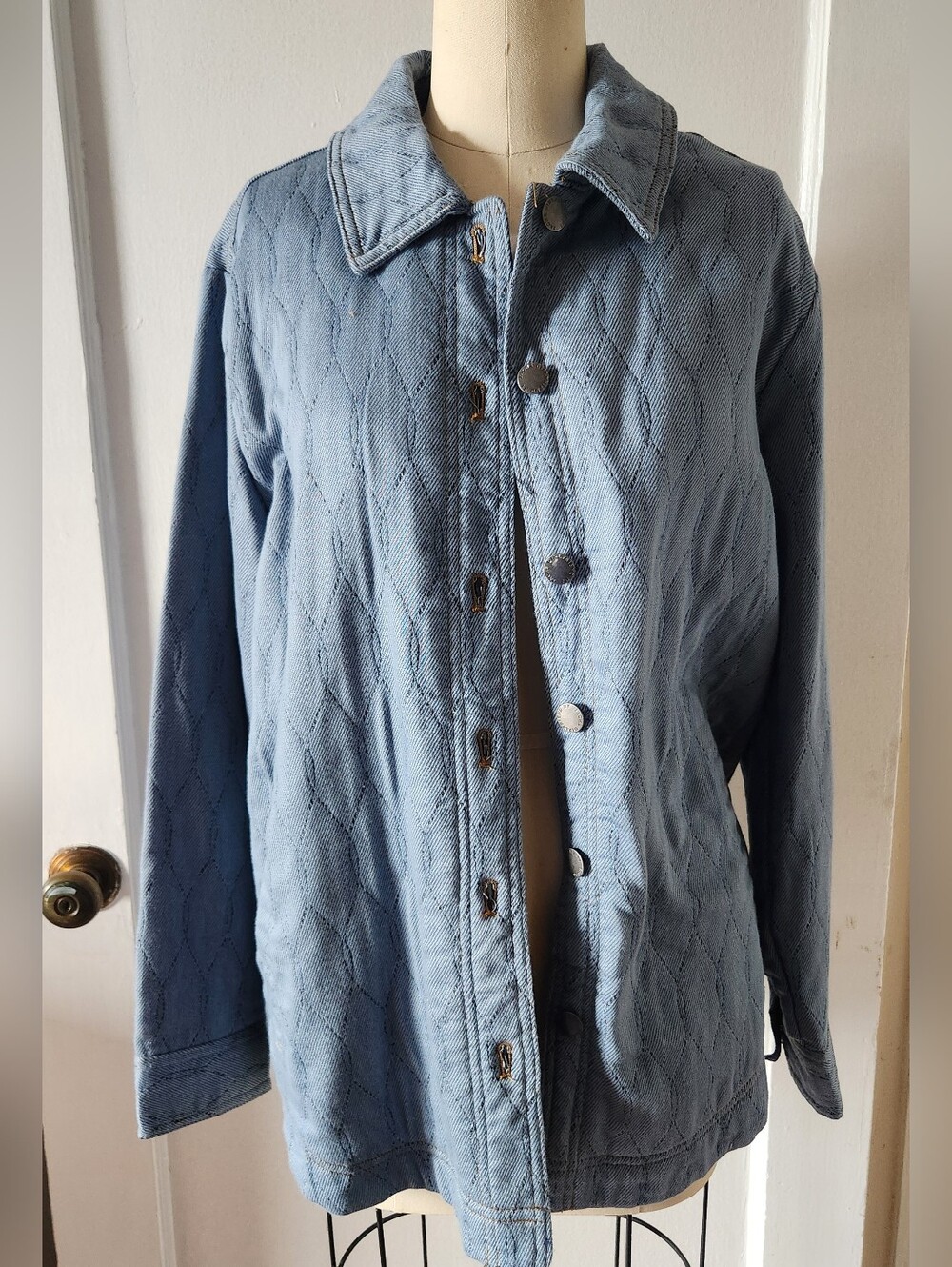Jachs Girlfriend Light Blue Button-Front Shirt Jacket